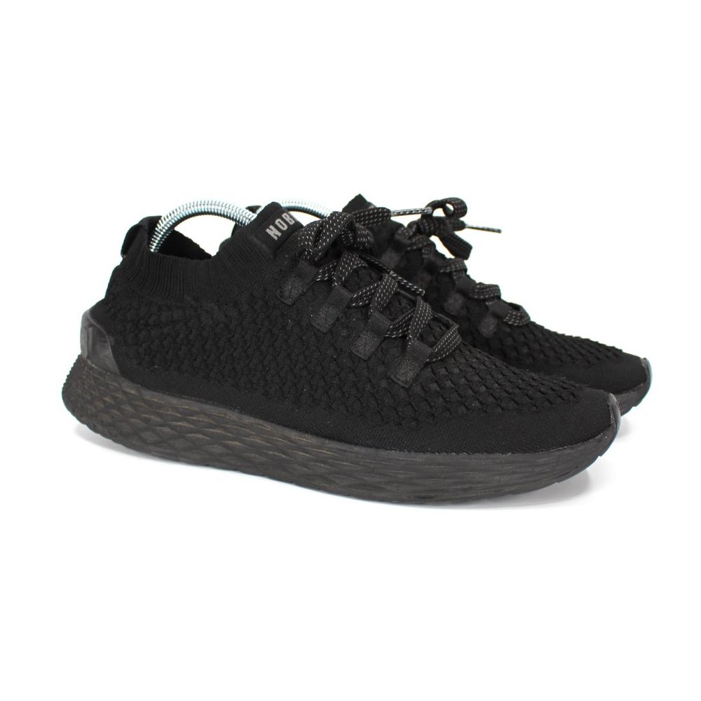 Nobull Aspire Black Form Fitting Breathable Running Sneakers 11 Sock Lug Knit